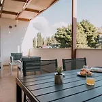 Pleasure Ii Apartment