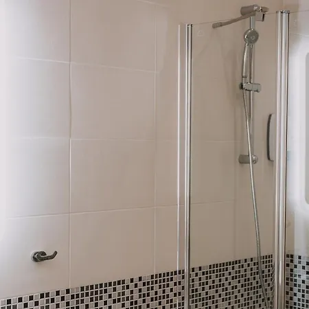 Apartment Pleasure Ii